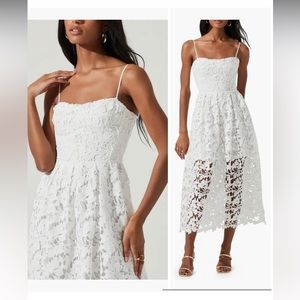 ASTR the Label Joyce Linen Blend Lace Midi Dress